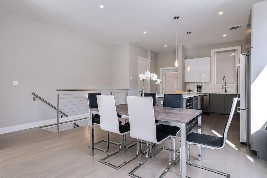 Stunning Duplex Condo #1 - Downtown River North Σικάγο Εξωτερικό φωτογραφία