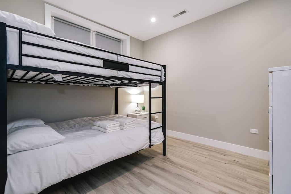 Stunning Duplex Condo #1 - Downtown River North Σικάγο Εξωτερικό φωτογραφία